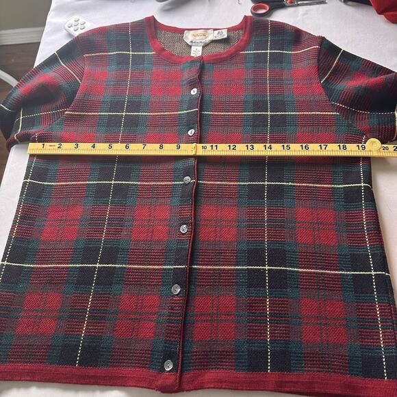 Talbots women S Cardigan Merino Wool Button Red Christmas Plaid made in Italy - Picture 10 of 16